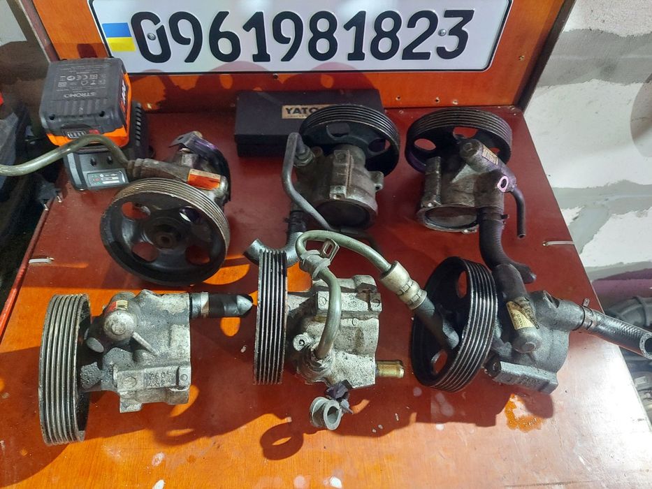 Насос ГУР гідропідсилювача Рено Трафік Трафик 1.9dci Renault Trafic