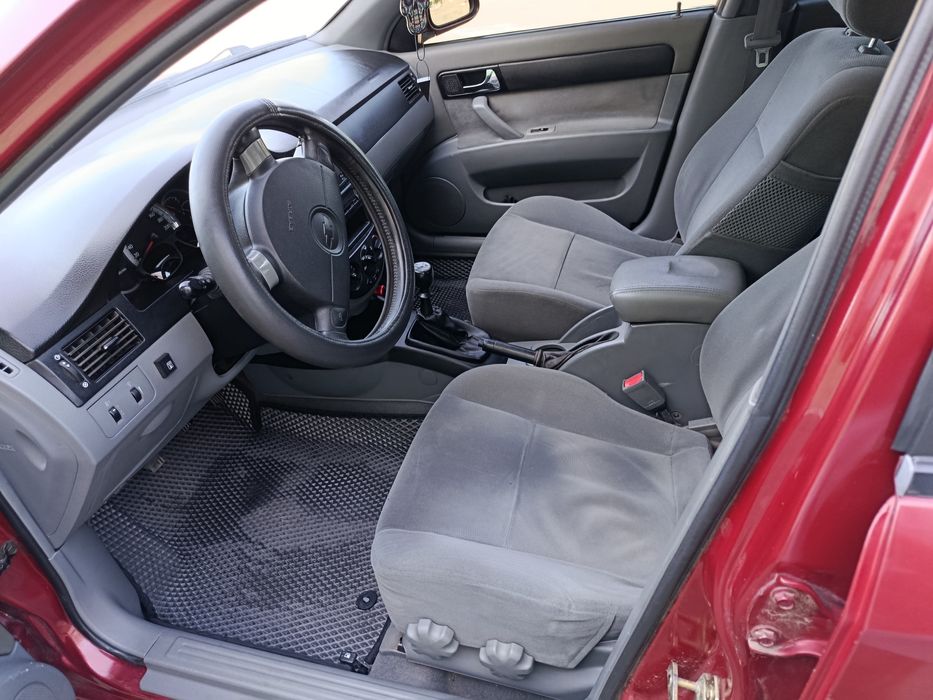 Chevrolet Lacetti, 2005 | 1.8 л, механика
