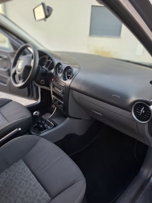 Seat ibiza 6l 1.2 gasolina