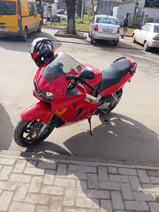 Покатаю 250 км/год