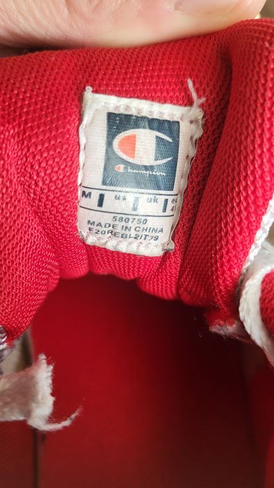 Sprzedam buty sportowe