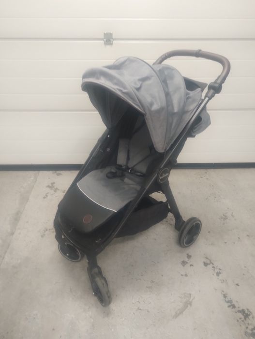 Wózek dziecięcy spacerowy