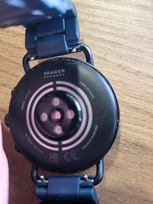 Smartw watch  Skagen Denmark DW1S1