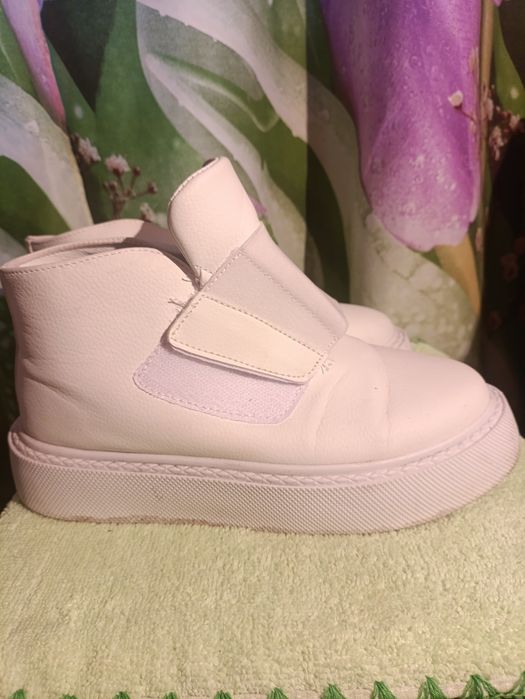 Жіноче взуття 38-40р