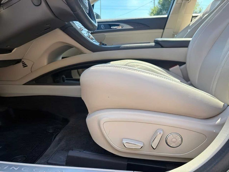 Lincoln MKZ 2.0      2018
