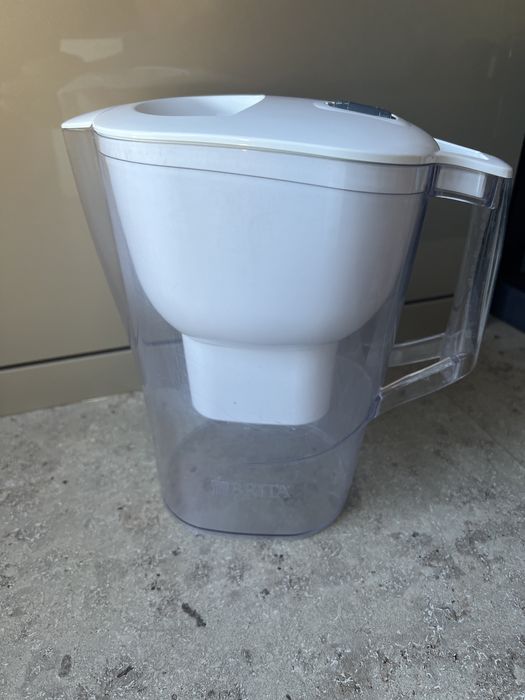 Фільтр глечик для води Brita