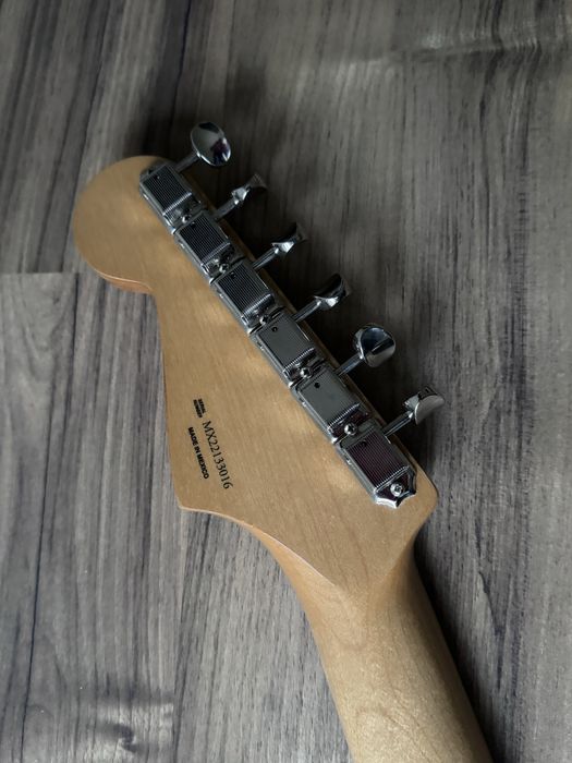 Новий Fender Vintera ’60s Stratocaster Ice Blue Metallic + чохол