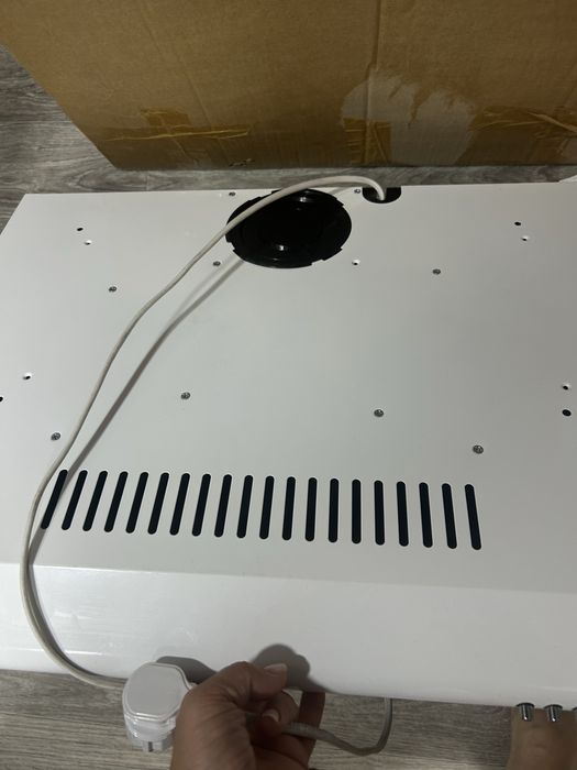 Eleyus Line I 60 wh кухонна витяжка нова