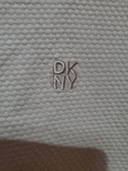 Polos novos com etiqueta