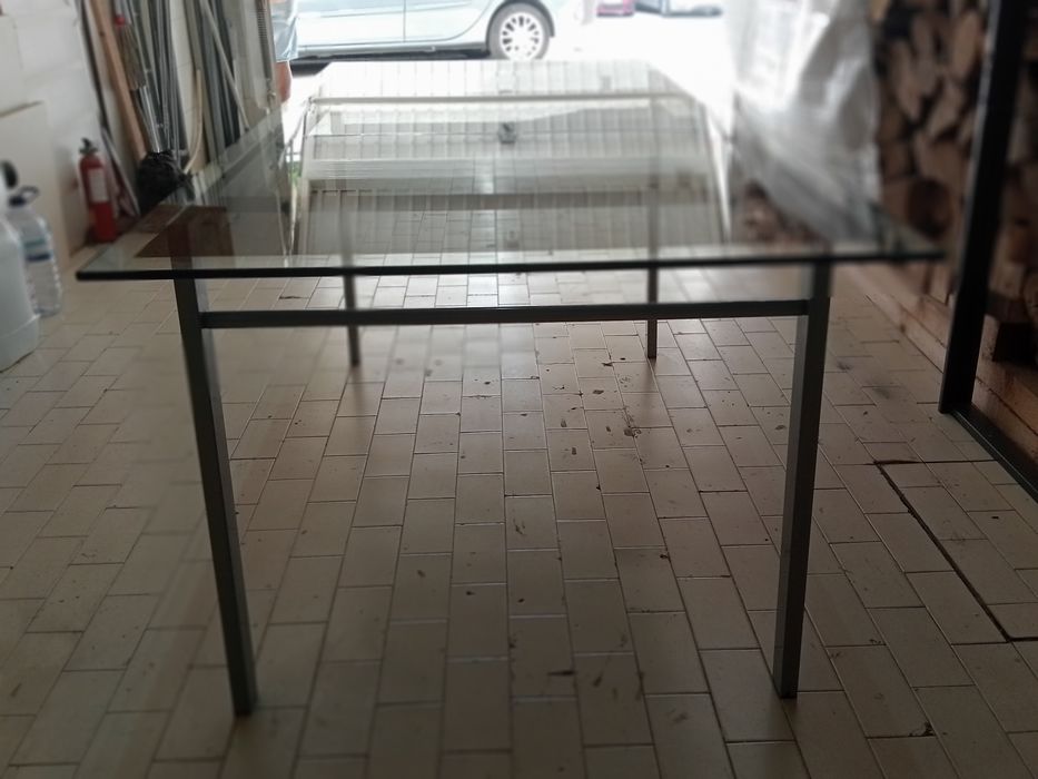 Mesa de Jantar de vidro