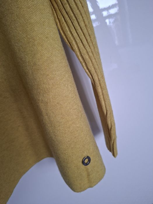 Sweter damski nowy