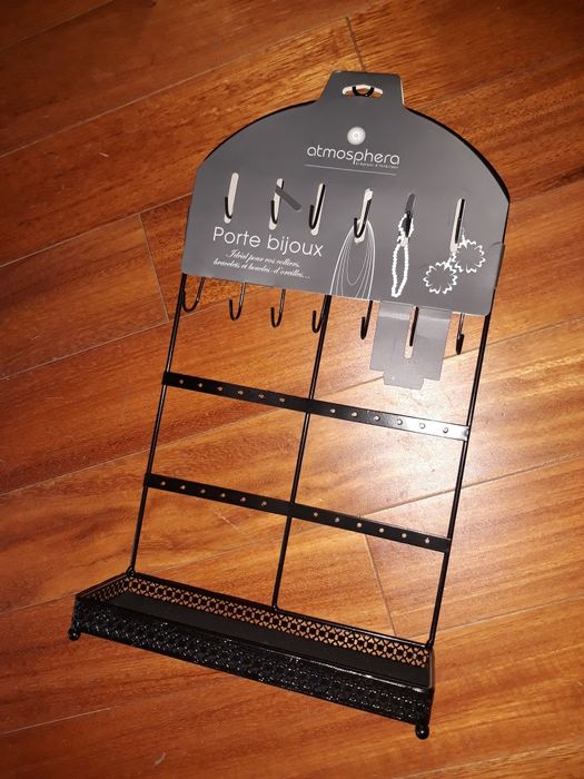 Porta bijoux com suporte de parede
