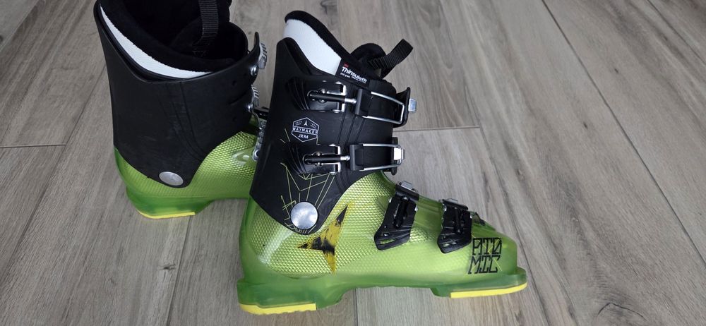 Buty narciarskie ATOMIC WAYMAKER JR R3  25-25,5
