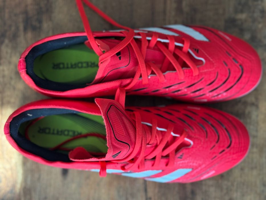 Adidas Predator Pro MG rozmiar 43 1/3 zawyżona rozmiarówka realne 42