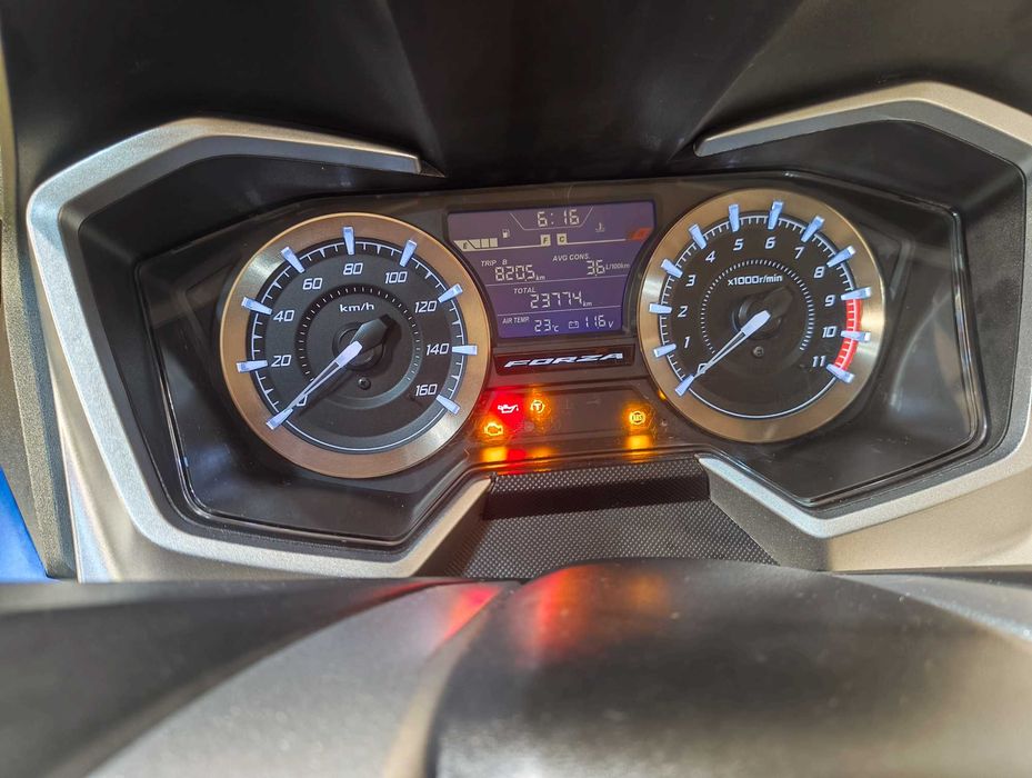 Honda Forza 350 [23000kms]