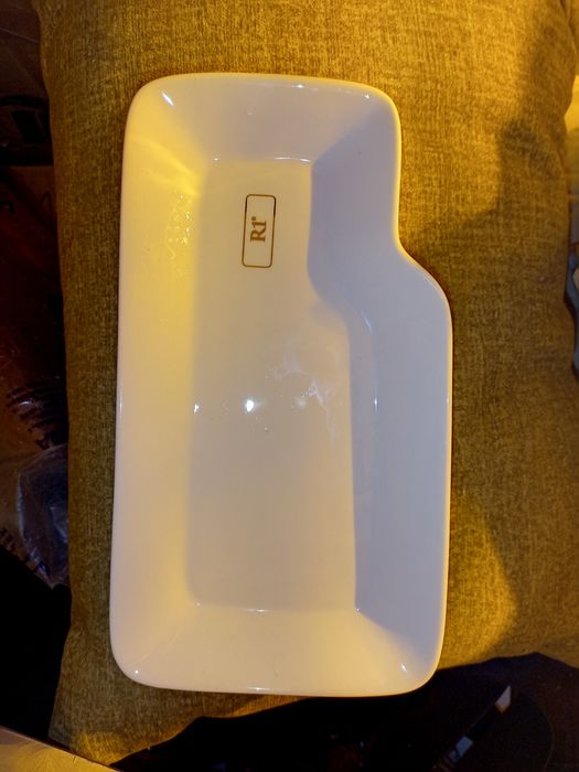 Пепельница R1 женская