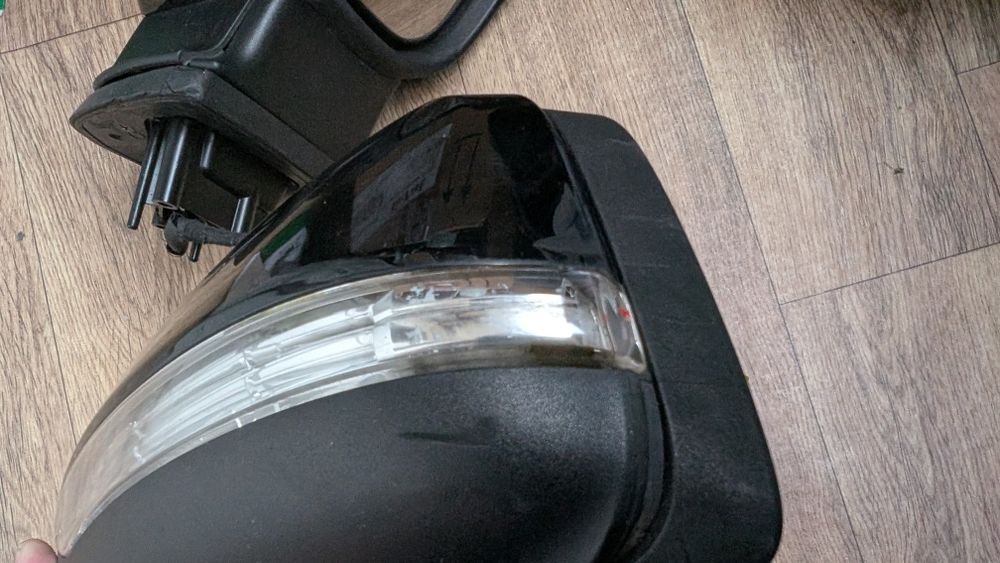 Дзеркала ліве та праве (9-Pin) Mercedes-Benz B-Class W245 A3148518