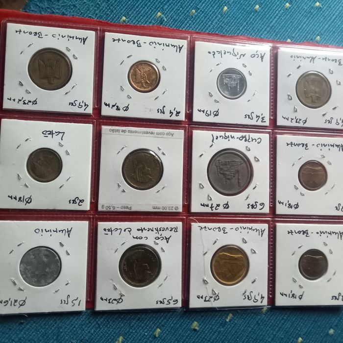 moedas Egipto varias datas e valores