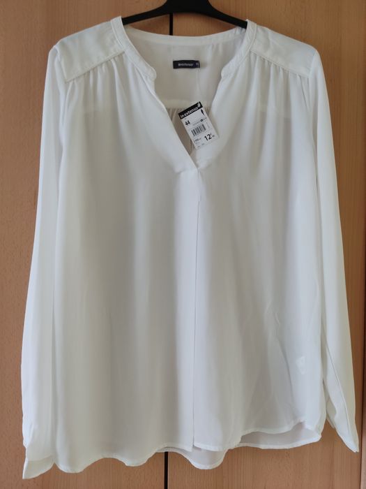 NOWA elegancka bluzeczka śmietankowa, r. 44