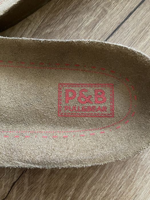 Vendo chinelos Pull And Bear