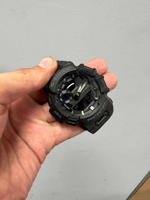 Casio G-Shock GBA-900 (Step Tracker)