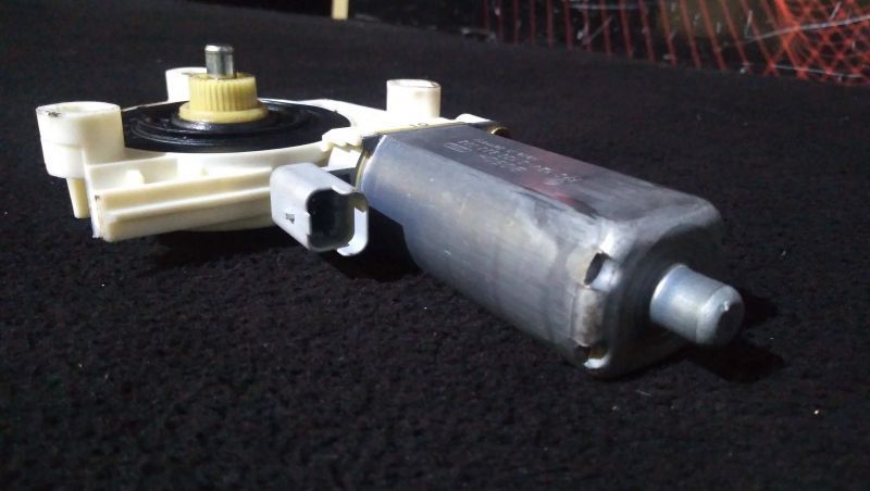 Motor Do Elevador Porta F.E Peugeot 307 Break (3E)