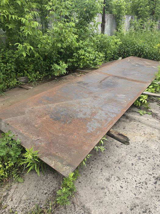 Продаемо листи 10мм ст.65г, недорого