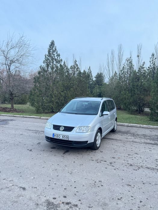 Volkswagen Touran 1,9tdi 2007р механіка 6ст дизель в ідеальному стані