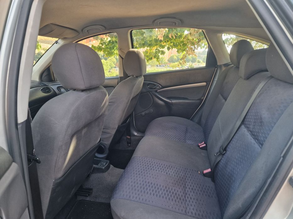 Ford Focus 1.8 TDDI (DIESEL)