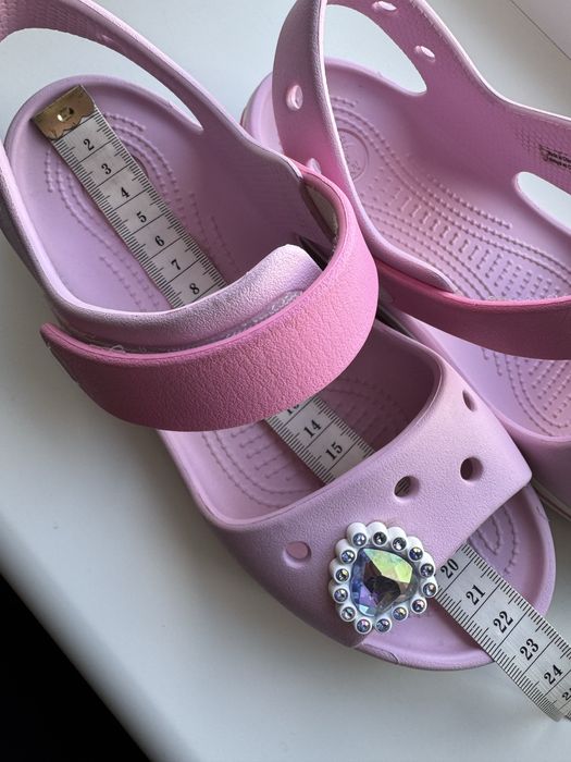 Крокси босоніжки