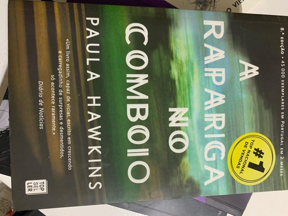 lote de livros usados em bom estado