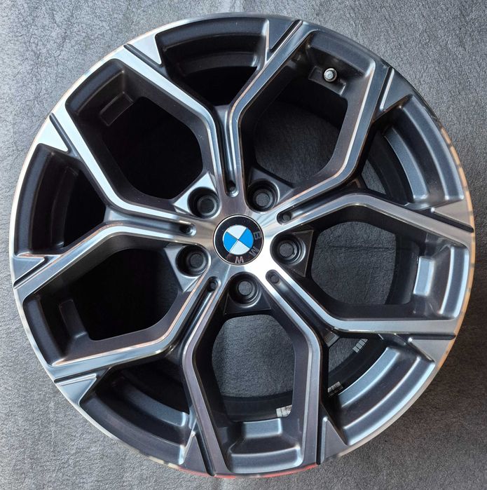 Felgi BMW styling 579 7,5"x18" ET51 5x112 czujniki