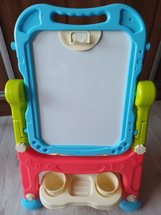 Tablica magnetyczna dla dzieci