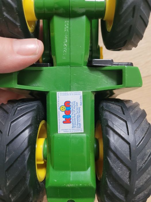 Traktor John Deere, rozkręcany, super autko zabawka koparka