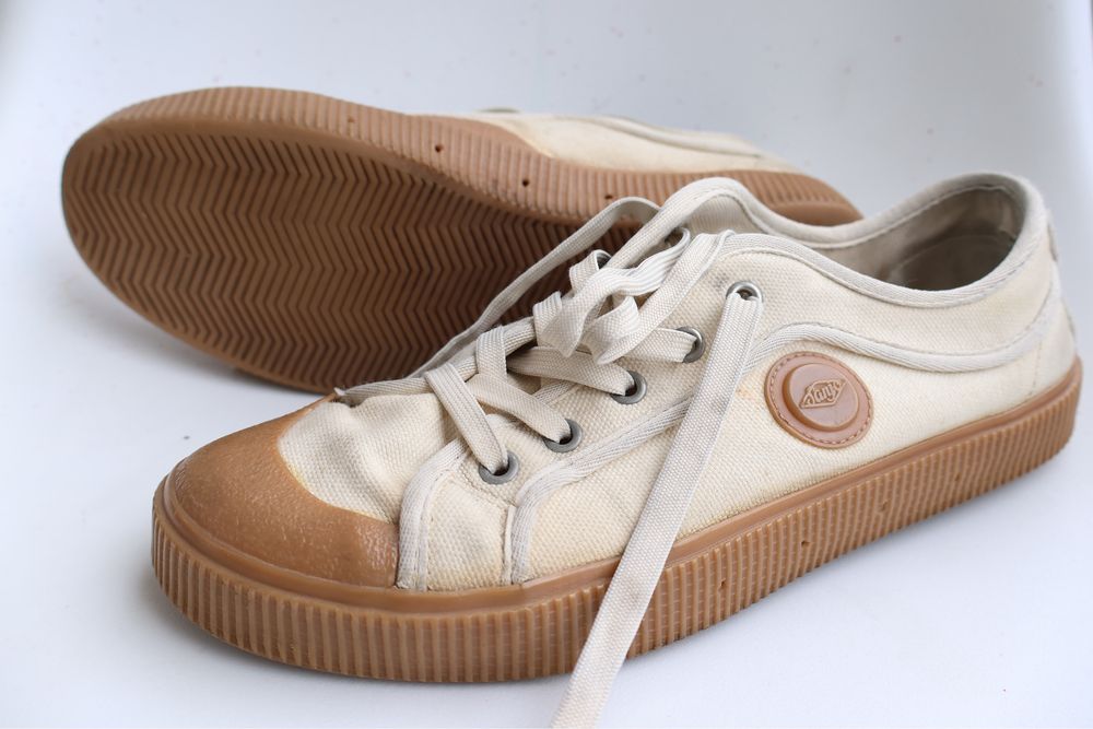 Tenis Sanjo em otimo estado tamamho 40