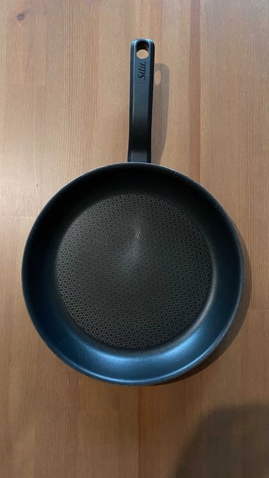 Sprzedam patelnię Silit