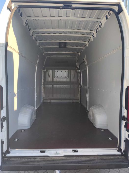 Fiat Ducato L4H3 Profesjonalne zabudowy aut dostawczych