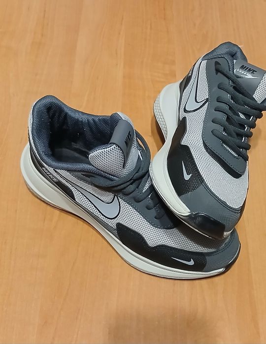 Кросівки чоловічі Nike 40p
