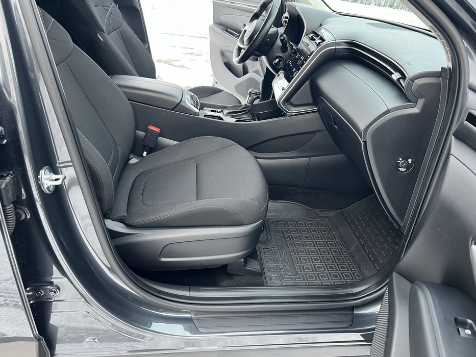 Офіційне авто, 2024 рік, стан - новий