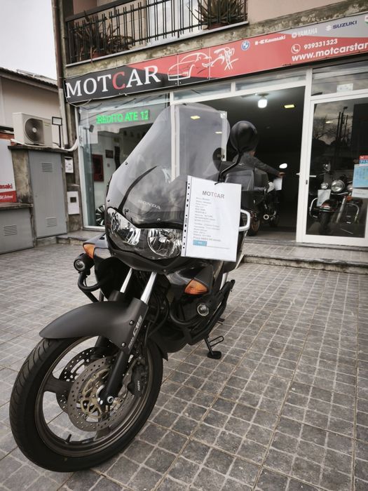 Honda Varadero xL 1000
Em excelente estado