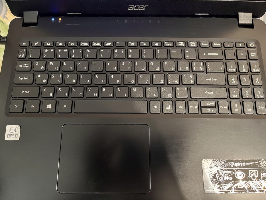 Надійний ноутбук 15.6" Acer Aspire 3 (i3-10Gen / 8GB RAM / 256GB SSD / IPS)