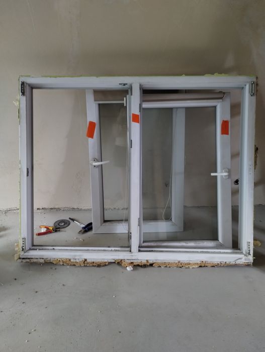 Okno  plastikowe dwuskrzydłowe 139x108 x 3szt
