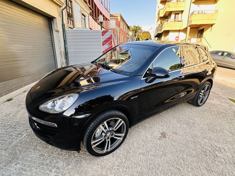Porsche Cayenne S Hybrid