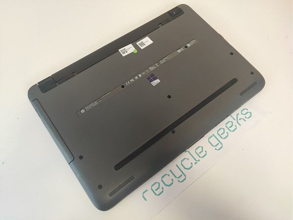 HP 250 G5 Intel Core i3-5005U 8 RAM DDR3 240 SSD SATA Teclado PT