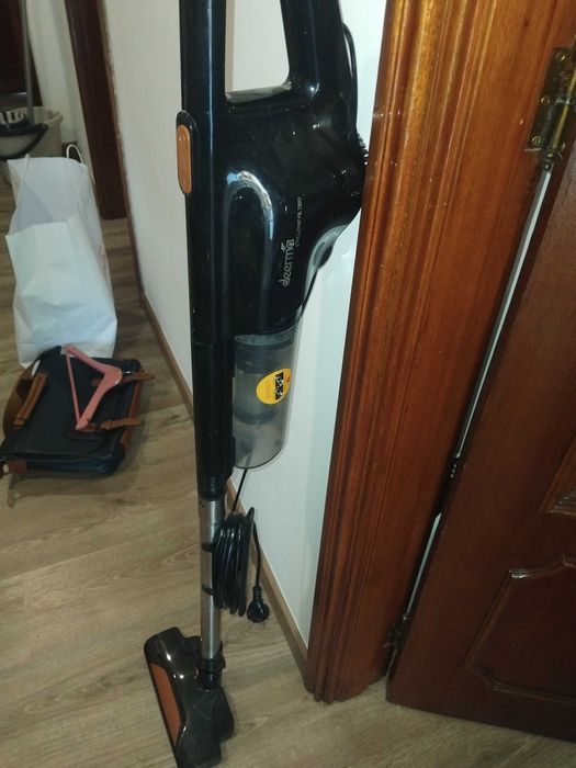 aspirador vertical Deerma DX700S
