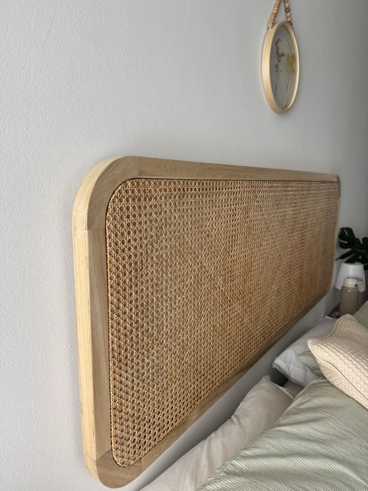 Cabeceira em excelente estado