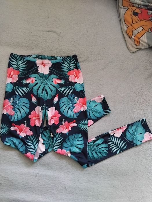 Leginsy w fajny print