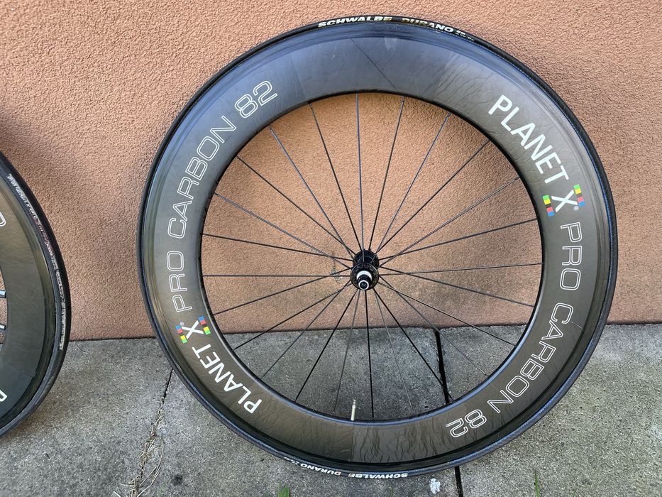 Kola karbonowe Planet X 82mm Campagnolo