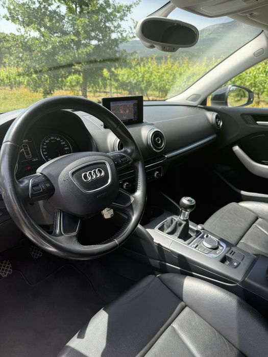 Audi A3 1.6 tdi look rs3