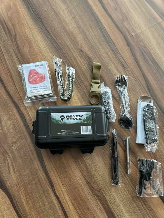 Zestaw Survivalowy 32w1 Niezbędnik Multitool Survival + WALIZKA NOWY
